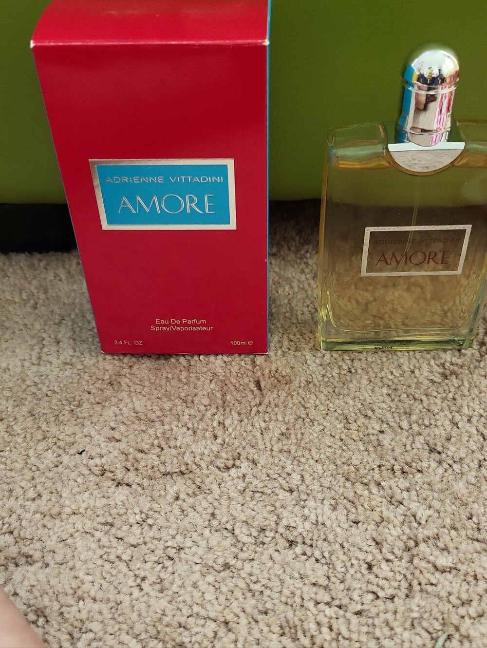 Adrienne Vittadini Amore Eau de Parfum - Red & Teal